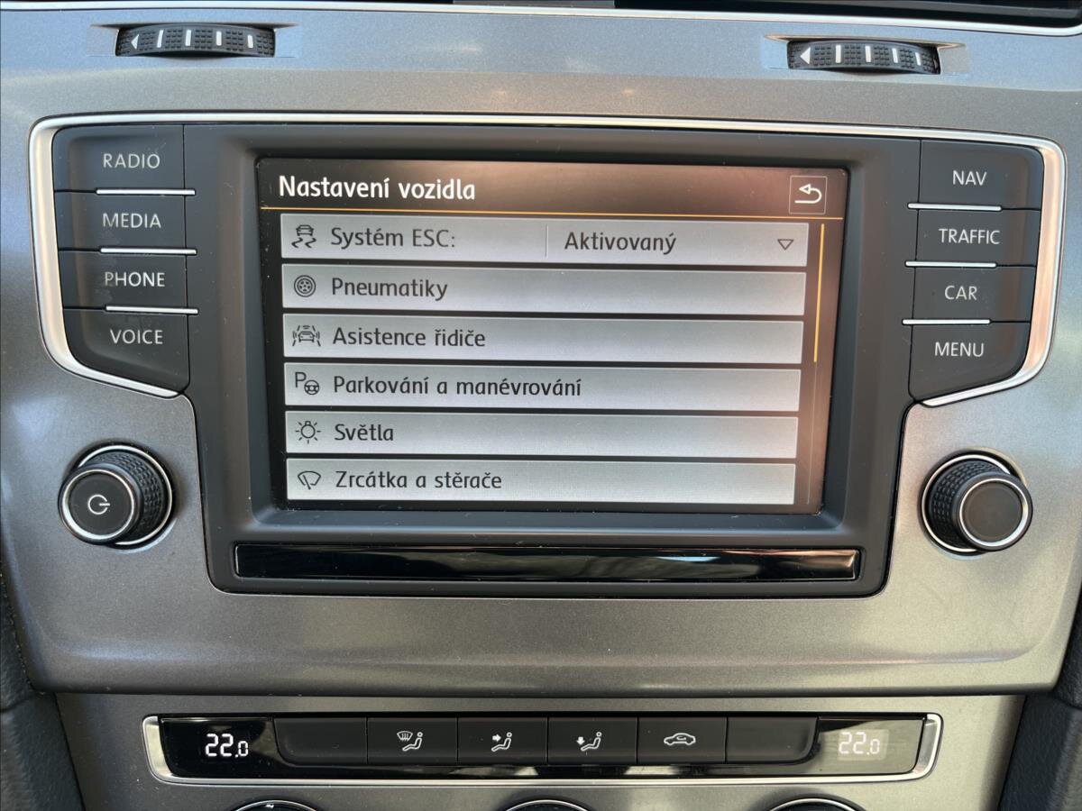 Volkswagen Golf Kombi 1,6 l 81 kw