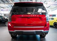 Chevrolet Suburban SUV 6,2 l 313 kw