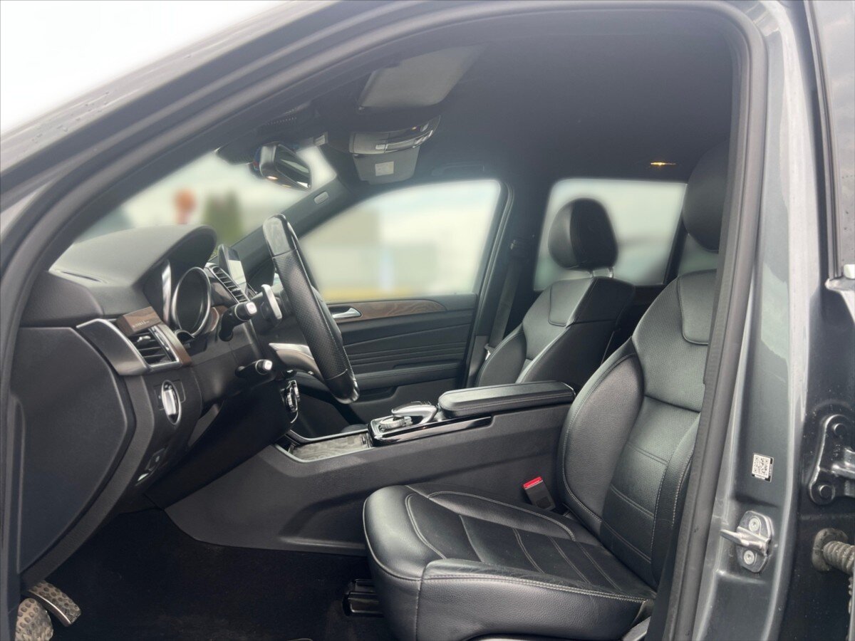 Mercedes-Benz GLE SUV / Terénní 3,0 l 190 kw