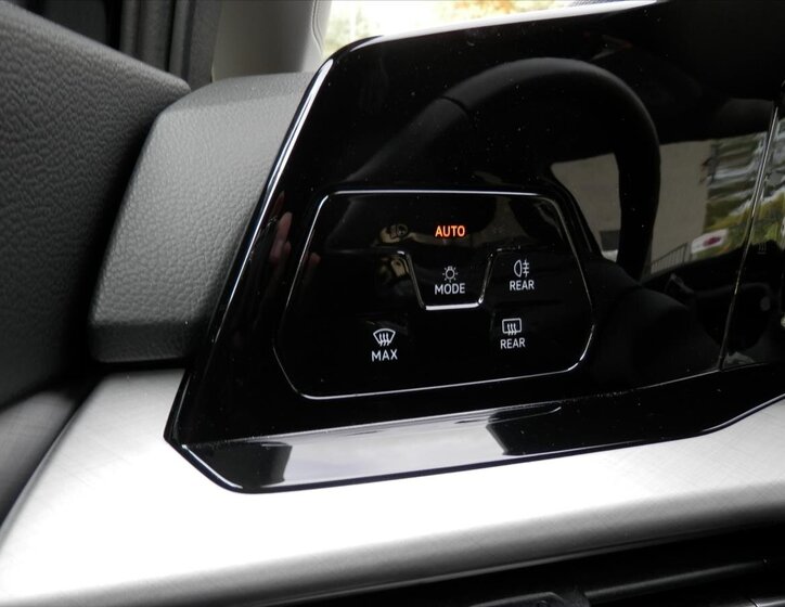 Volkswagen Golf Hatchback 1,5 l 110 kw