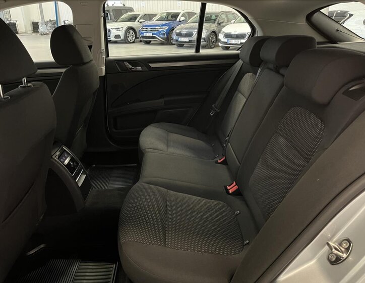 Škoda Superb Liftback 2,0 l 103 kw