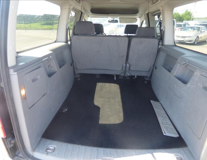 Volkswagen Caddy Kombi 2,0 l 103 kw