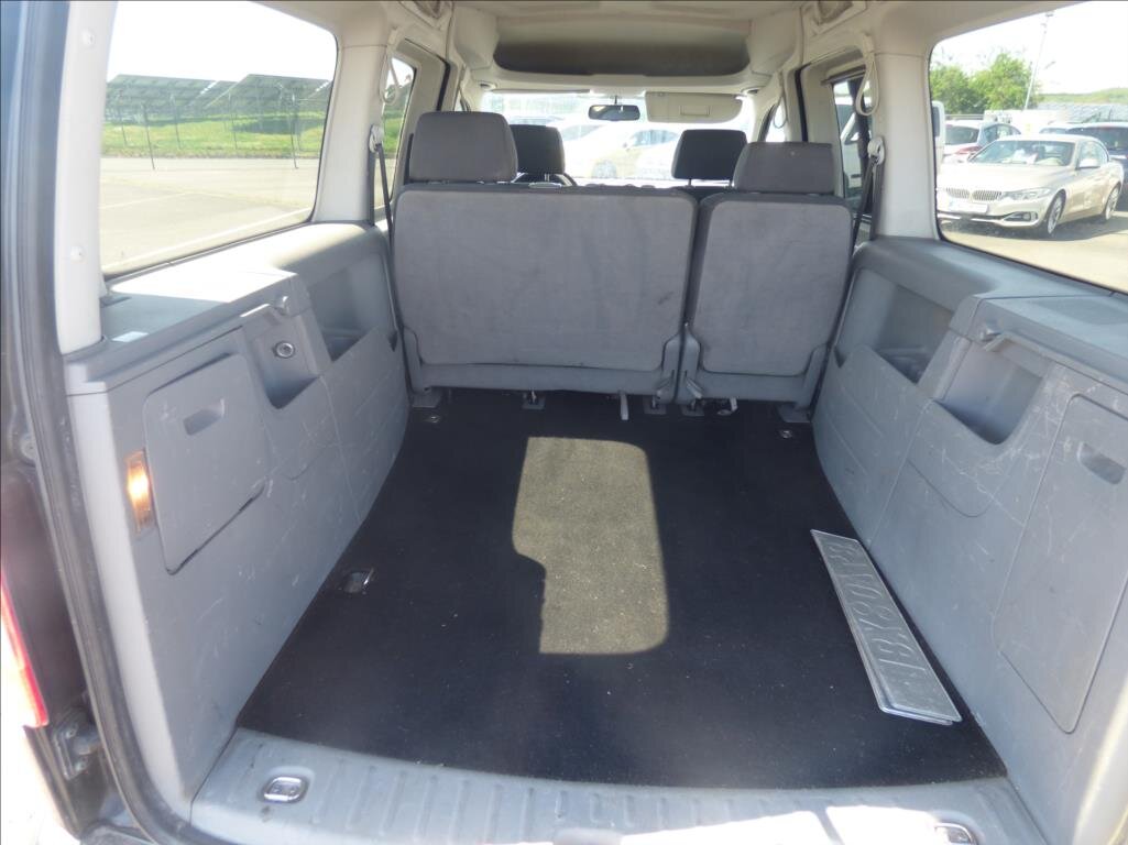 Volkswagen Caddy Kombi 2,0 l 103 kw