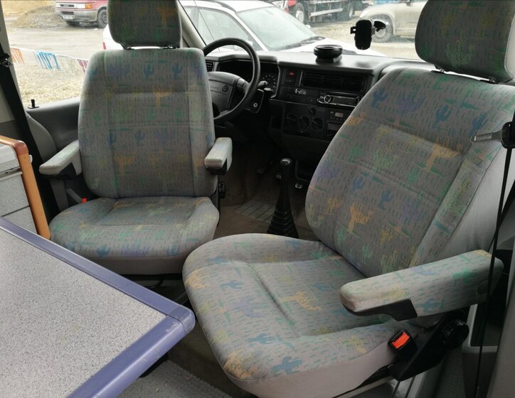 Volkswagen Ostatní Ostatní 2,4 l 57 kw