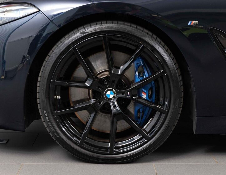 BMW Řada 8 Ostatní 4,4 l 390 kw