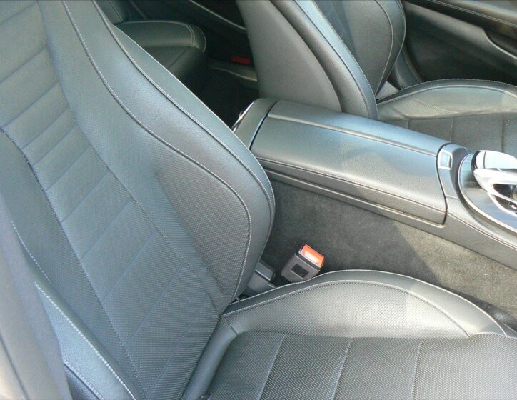 Mercedes-Benz Třídy E Kombi 2,0 l 143 kw