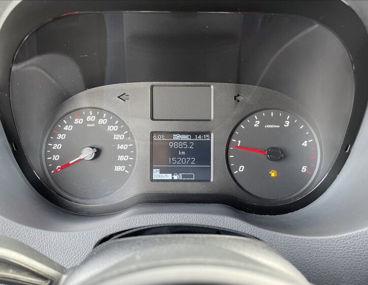 Mercedes-Benz Sprinter Skříň 2,1 l 105 kw