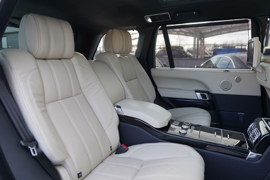 Land Rover Range Rover SUV / Terénní 4,4 l 250 kw