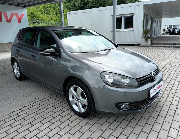 Volkswagen Golf Hatchback 1,2 l 63 kw