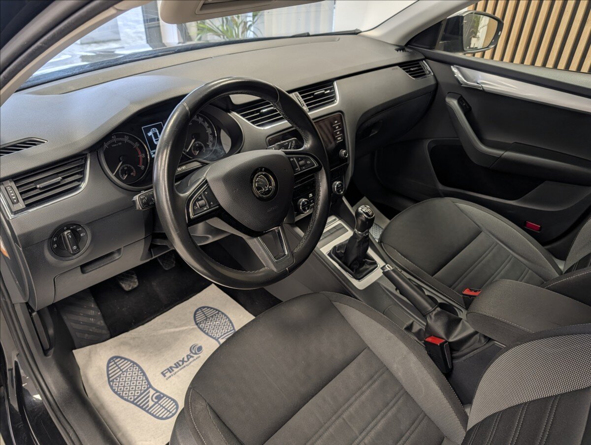 Škoda Octavia Kombi 1,5 l 110 kw