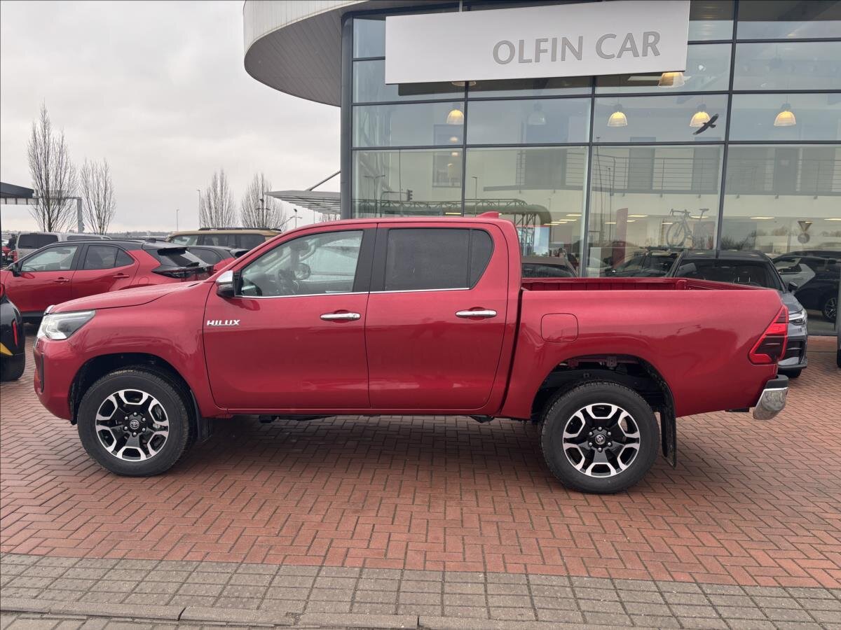Toyota Hilux Pick-up 2,8 l 150 kw