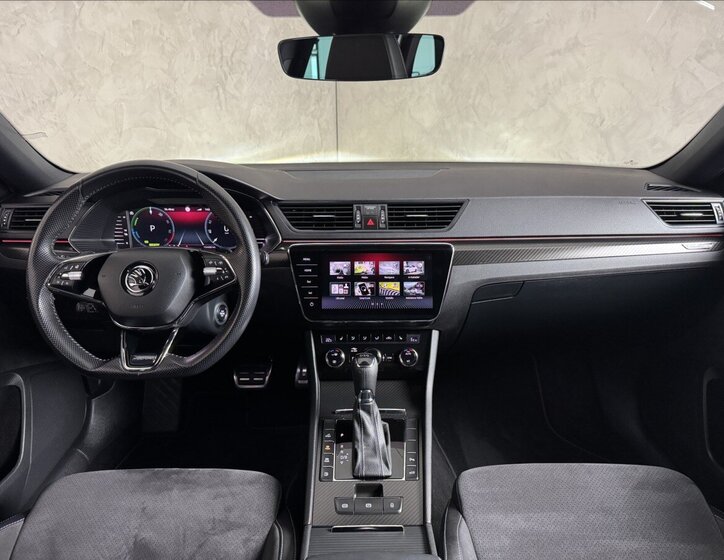 Škoda Superb Kombi 1,4 l 160 kw