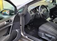 Volkswagen Golf 30