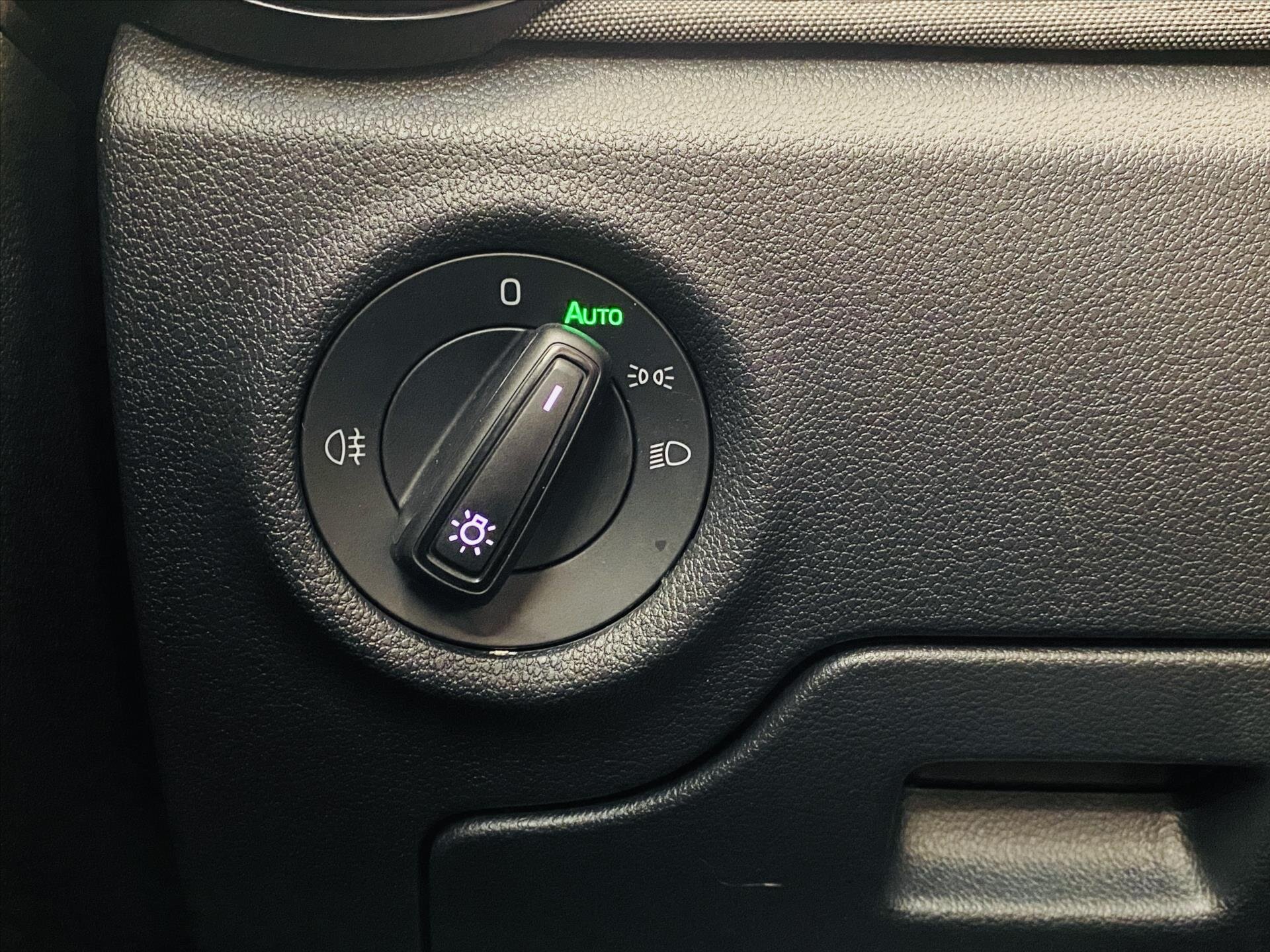 Škoda Fabia Hatchback 999,0 70 kw