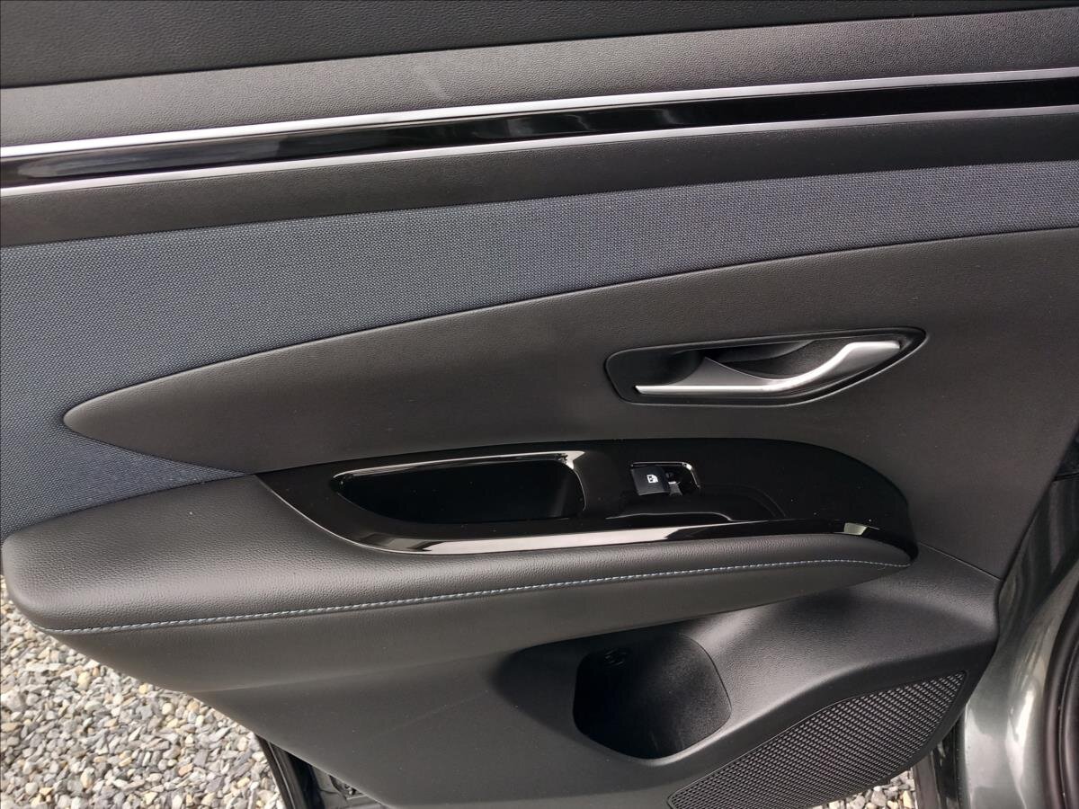 Hyundai Tucson SUV / Terénní 1,6 l 100 kw