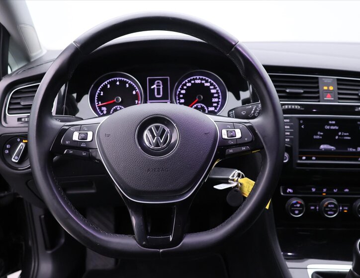 Volkswagen Golf Kombi 1,4 l 92 kw