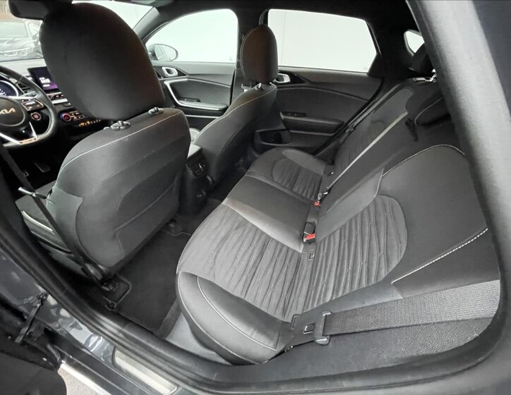 KIA ProCeed Kombi 1,5 l 118 kw