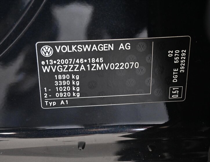 Volkswagen T-Roc SUV / Terénní 1,6 l 85 kw