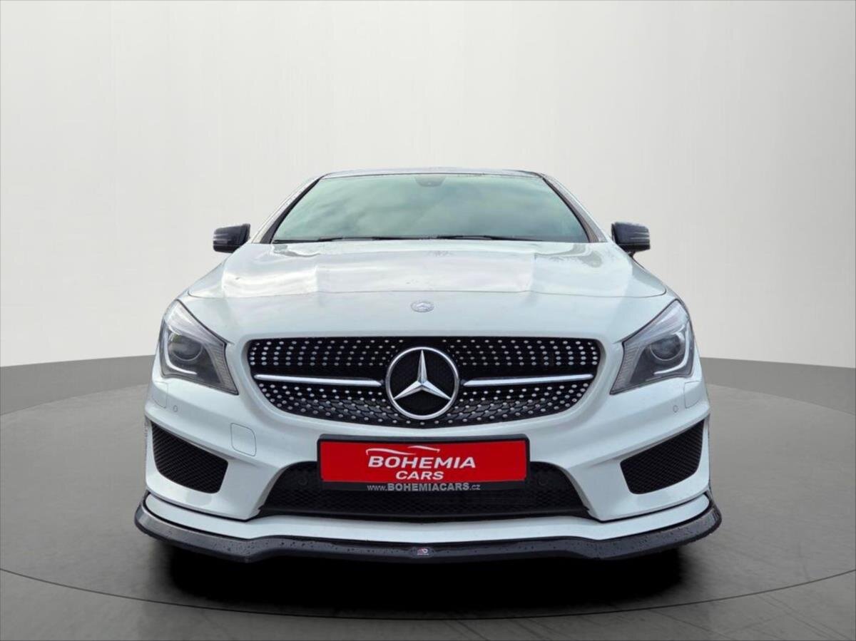 Mercedes-Benz CLA Sedan 1,8 l 100 kw