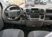 Peugeot Boxer Kombi 2,2 l 88 kw