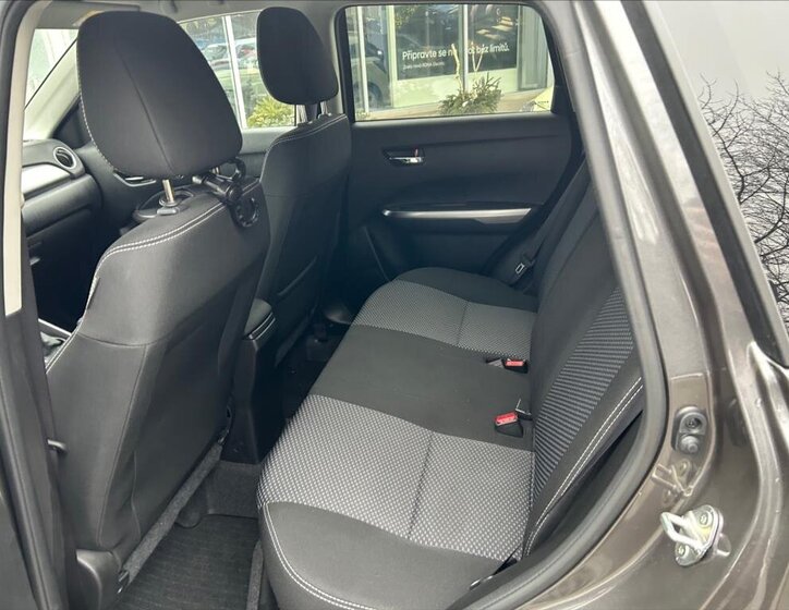 Suzuki Vitara SUV 1,4 l 95 kw