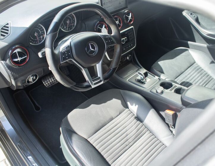 Mercedes-Benz Třídy A 11