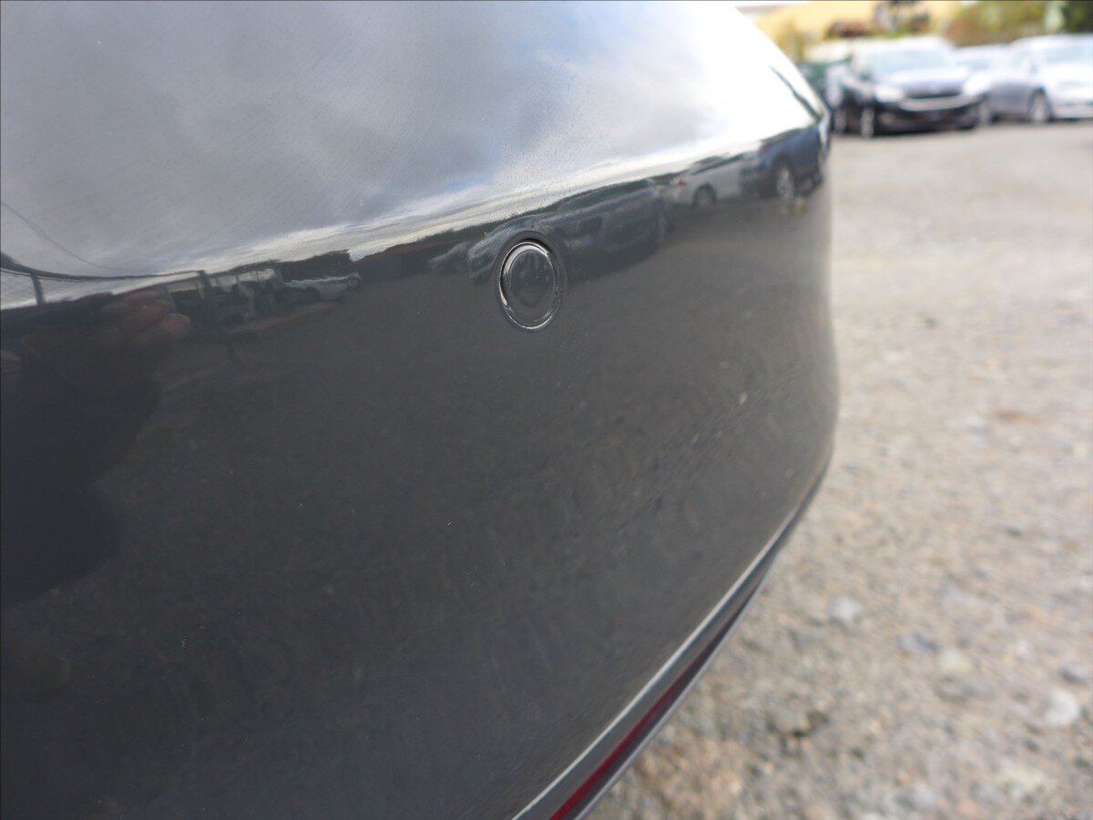 Volkswagen Passat Kombi 1,6 l 88 kw