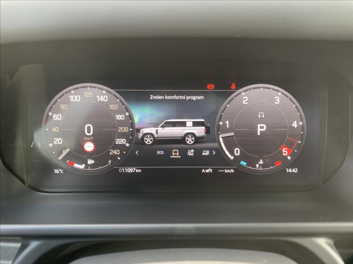 Land Rover Defender SUV 3,0 l 221 kw