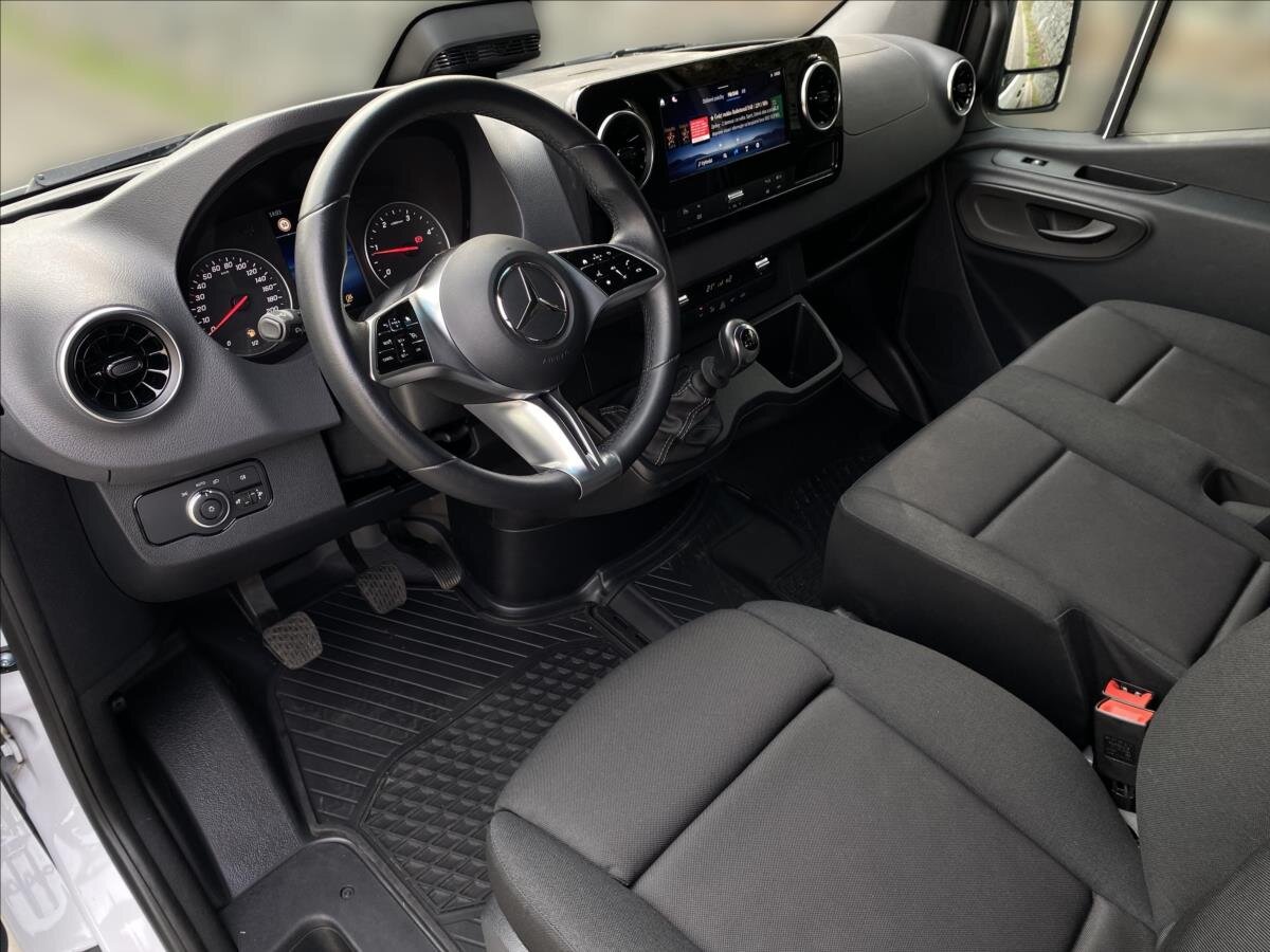 Mercedes-Benz Sprinter Skříň 2,0 l 110 kw