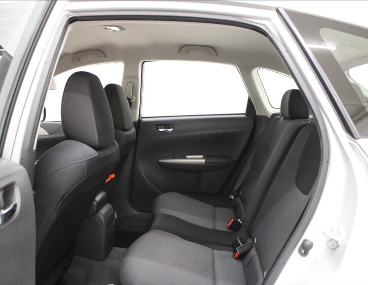 Subaru Impreza Hatchback 2,0 l 110 kw
