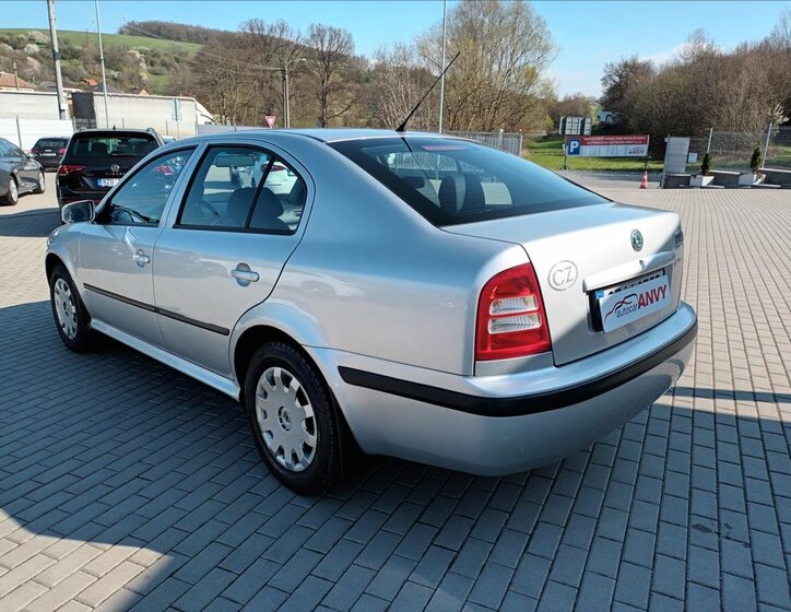 Škoda Octavia Liftback 1,9 l 81 kw