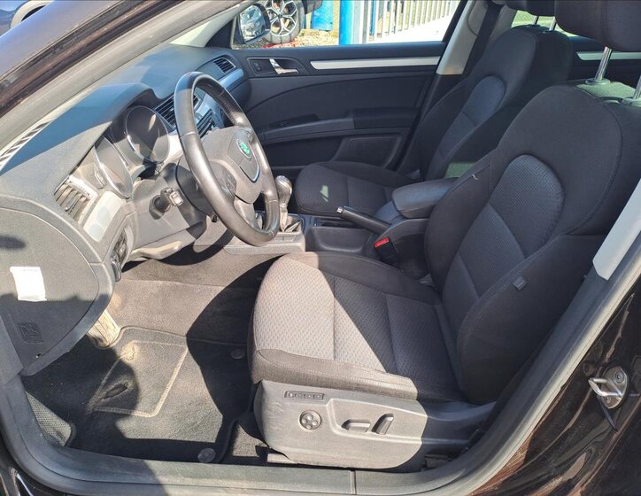 Škoda Superb Kombi 2,0 l 125 kw