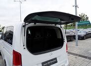 Mercedes-Benz Třídy V 11