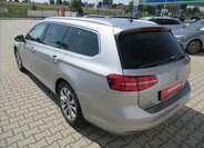Volkswagen Passat Kombi 2,0 l 140 kw