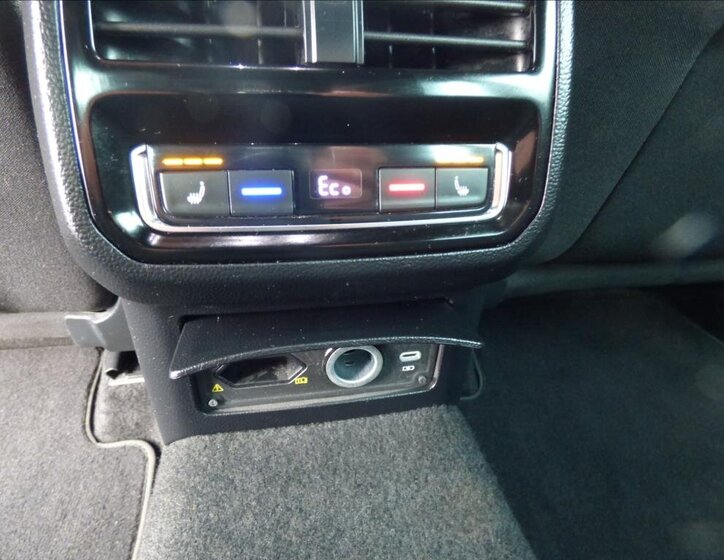 Volkswagen Passat Kombi 1,4 l 115 kw