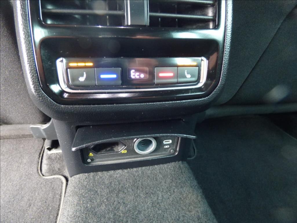Volkswagen Passat Kombi 1,4 l 115 kw