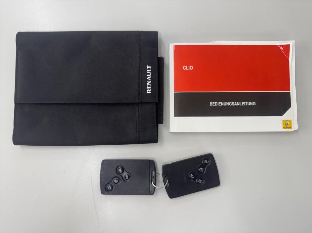 Renault Clio Hatchback 1,1 l 54 kw