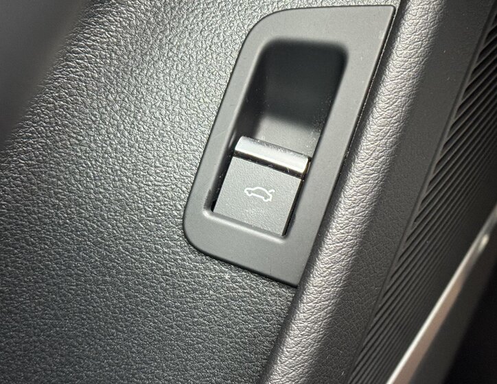 Audi Q8 SUV 3,0 l 210 kw