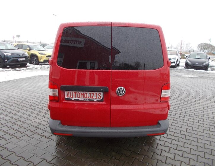 Volkswagen Transporter 9