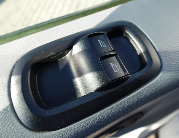 Ford Transit Ostatní 2,0 l 77 kw