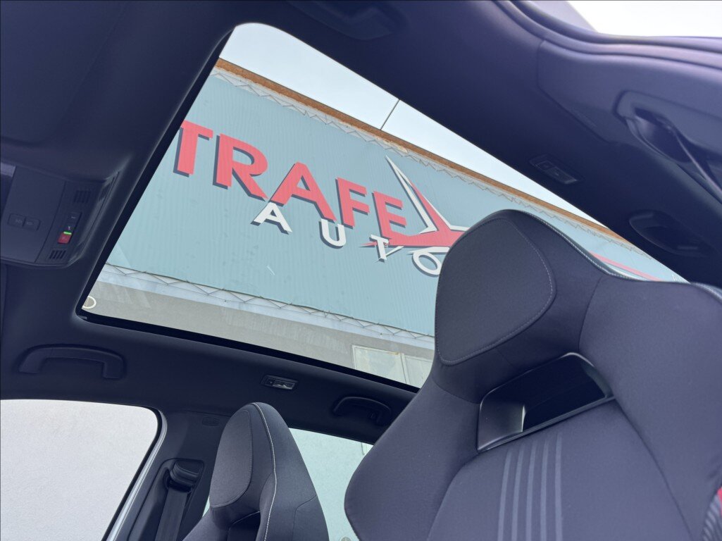 Škoda Scala Hatchback 1,5 l 110 kw