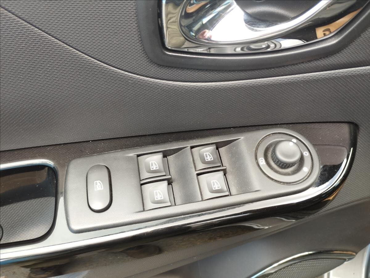 Renault Captur Hatchback 1,5 l 66 kw