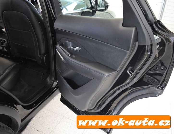 Jaguar F-Pace SUV 2,0 l 110 kw