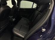 Alfa Romeo Stelvio 34