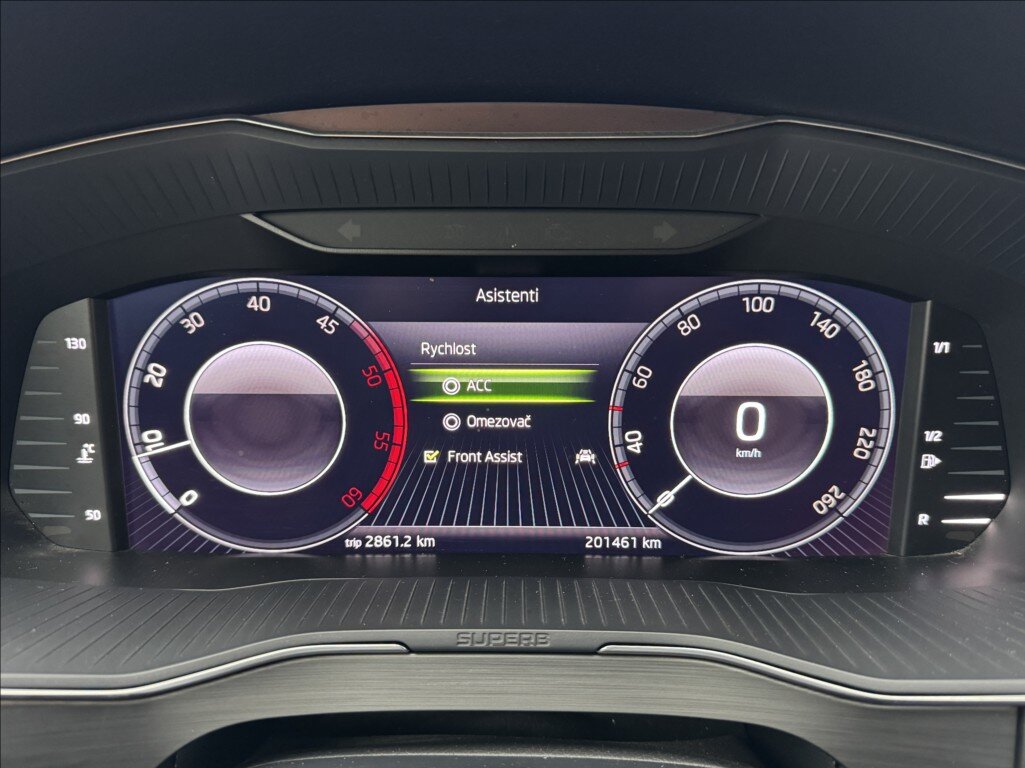 Škoda Superb Sedan / Limuzína 2,0 l 110 kw