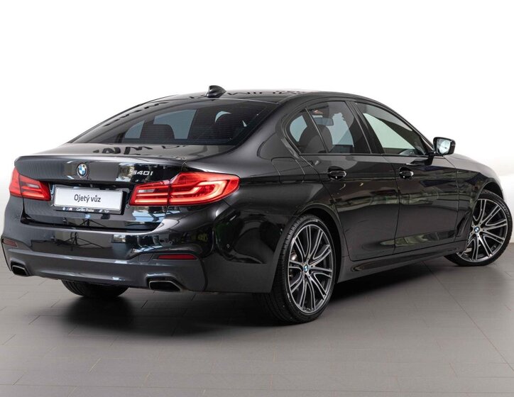 BMW Řada 5 Sedan / Limuzína 3,0 l 250 kw