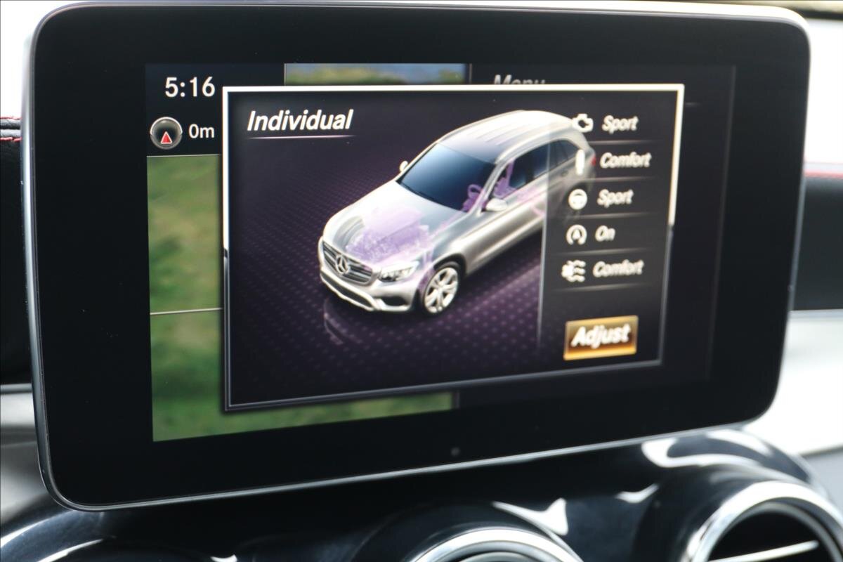 Mercedes-Benz GLC SUV 3,0 l 270 kw