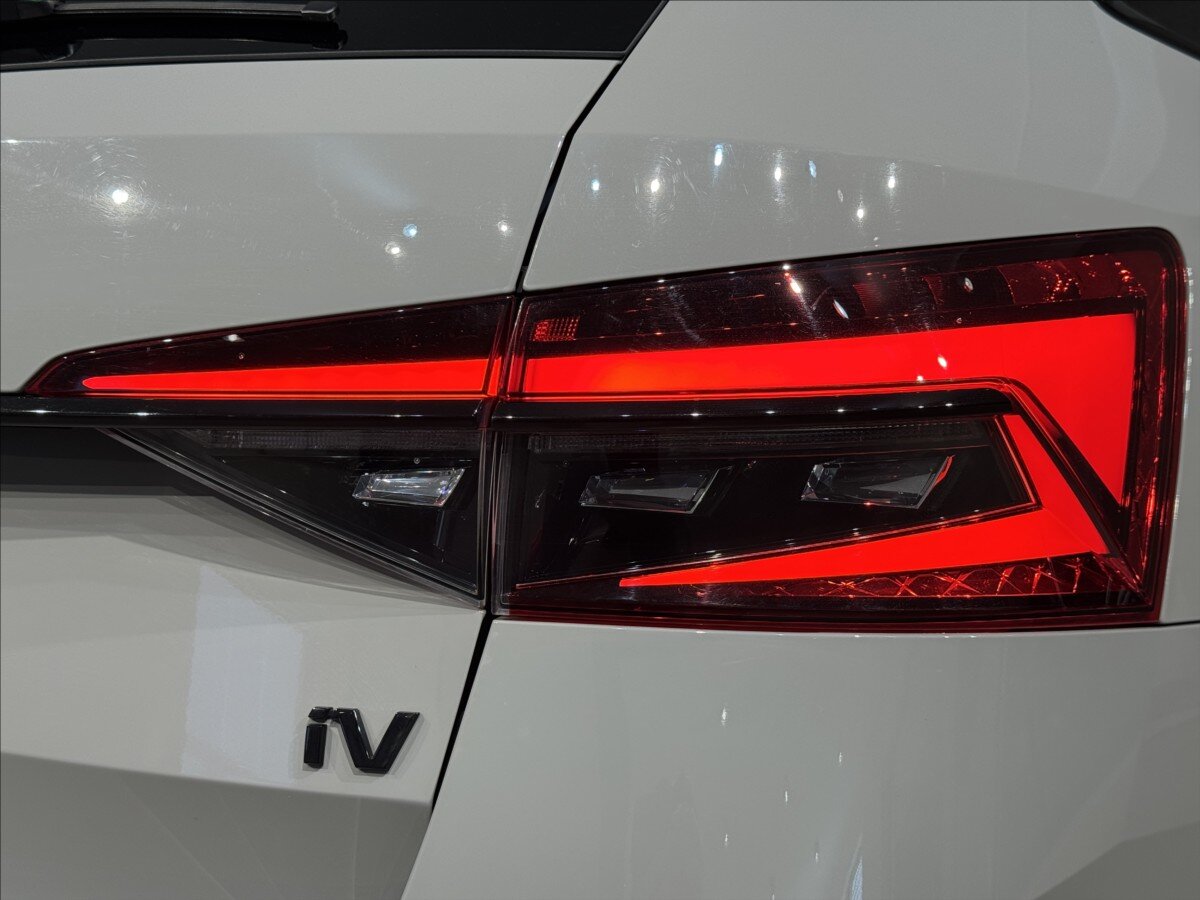 Škoda Superb Kombi 1,4 l 160 kw