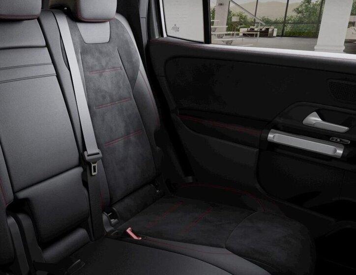 Mercedes-Benz GLB SUV / Terénní 2,0 l 110 kw