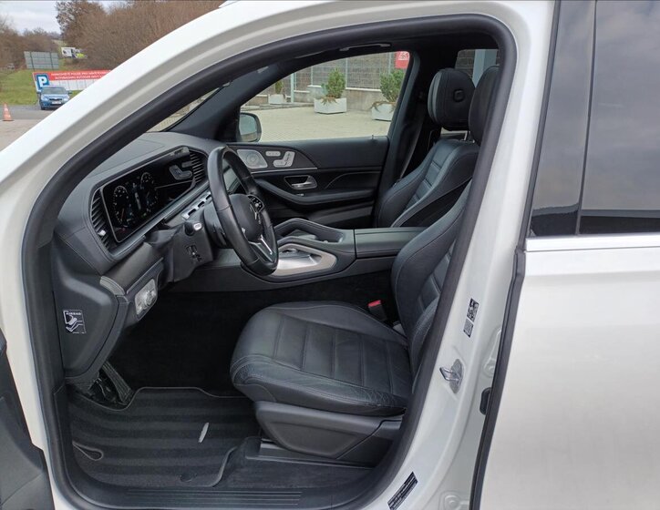 Mercedes-Benz GLE SUV 3,0 l 270 kw